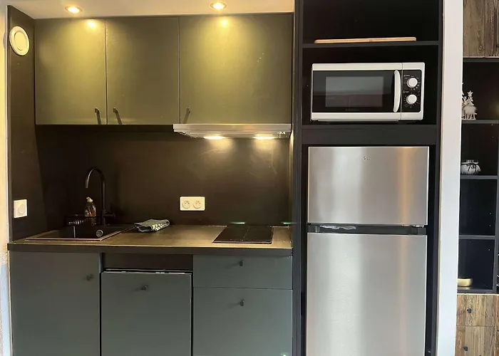 Cosy 6 Pers Avec Parking Compris - Fr-1-351-264 * La Plagne